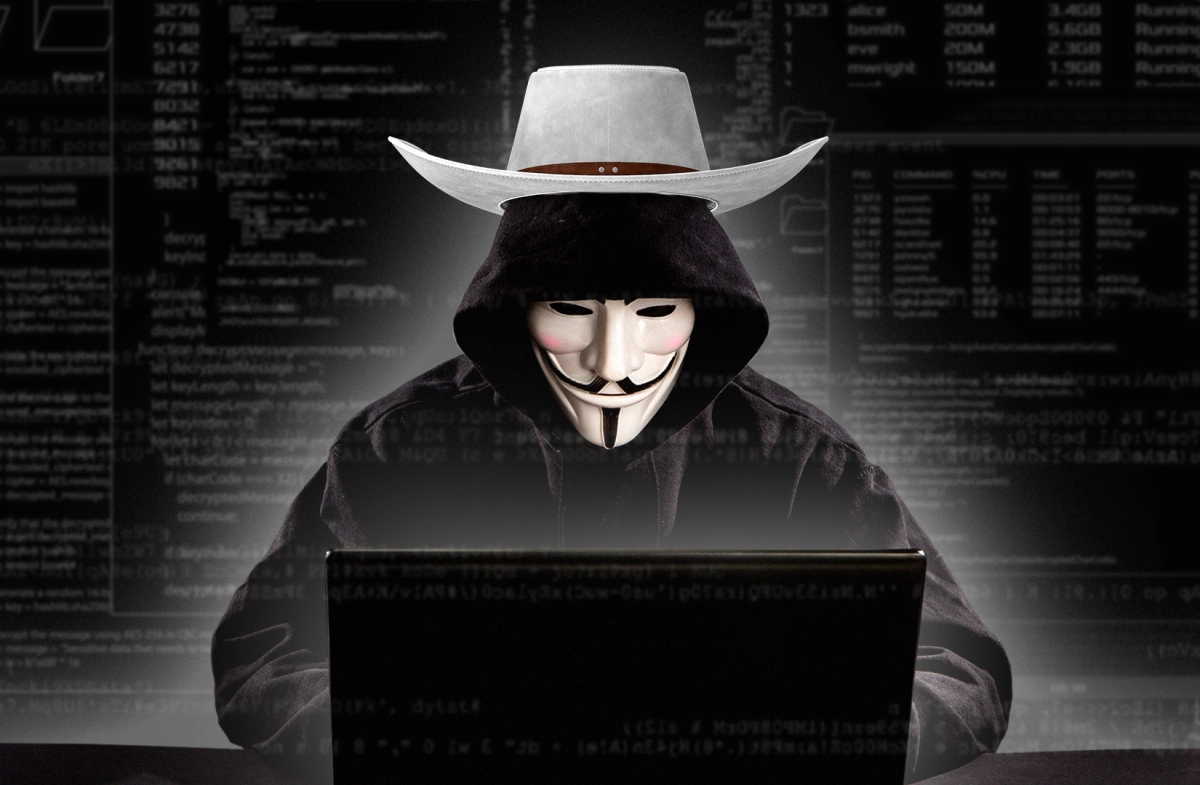 GMX exploiter returns stolen crypto after $42m hack